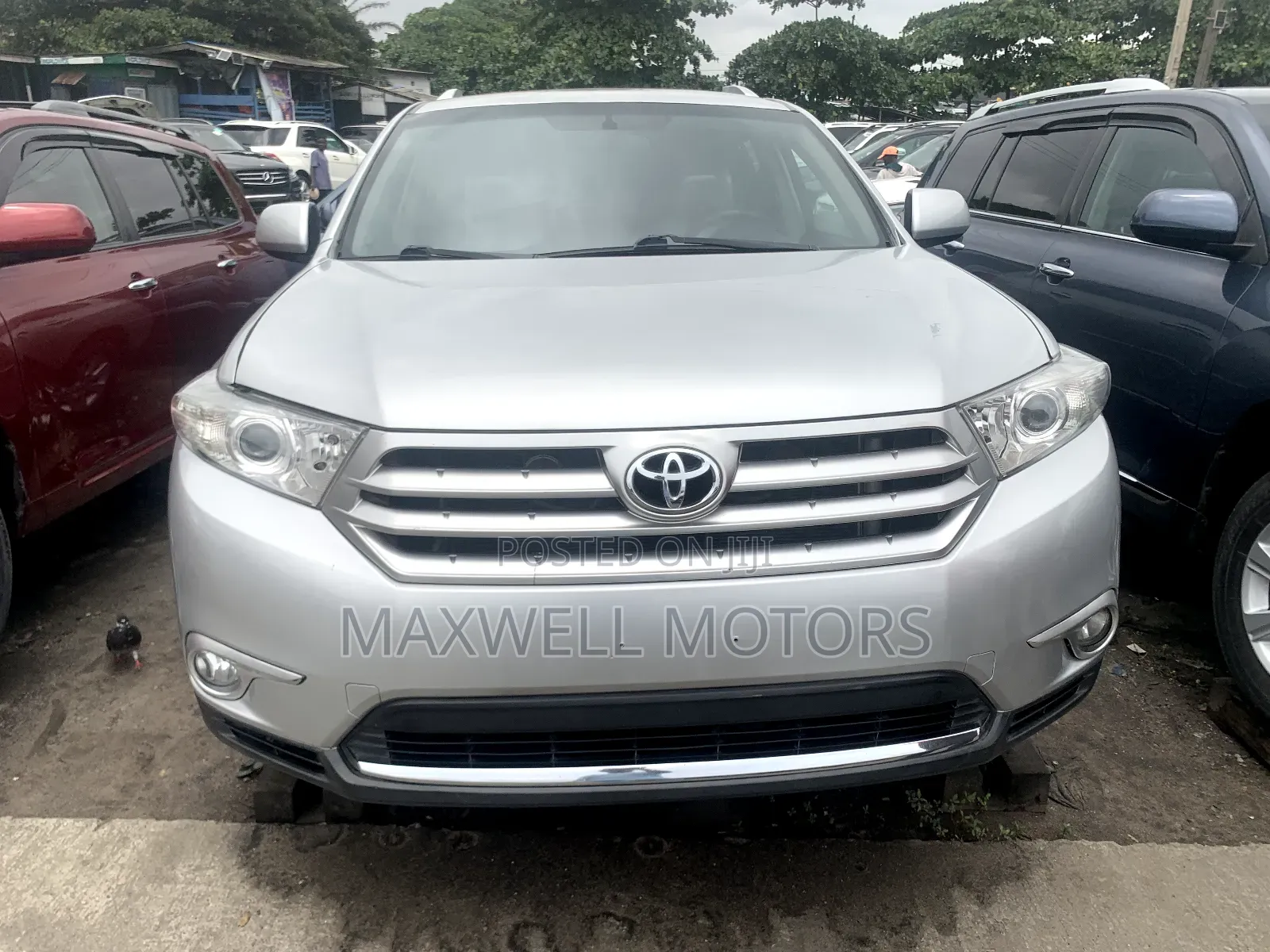 Toyota Highlander 2011 Silver