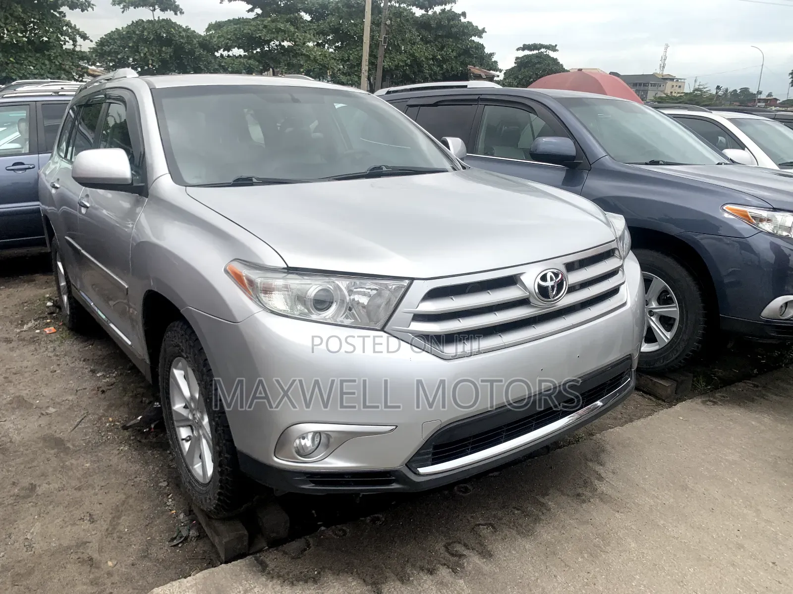 Toyota Highlander 2011 Silver