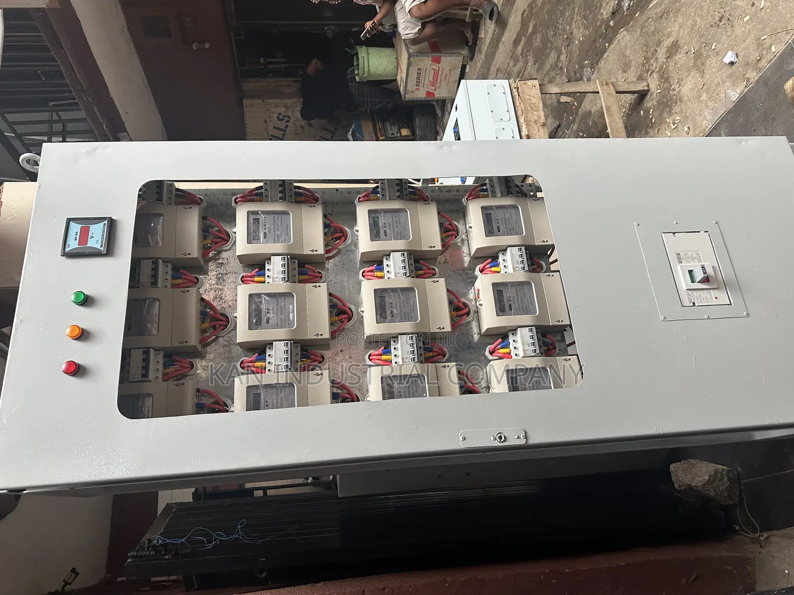 Metering Panel For 12 Flats