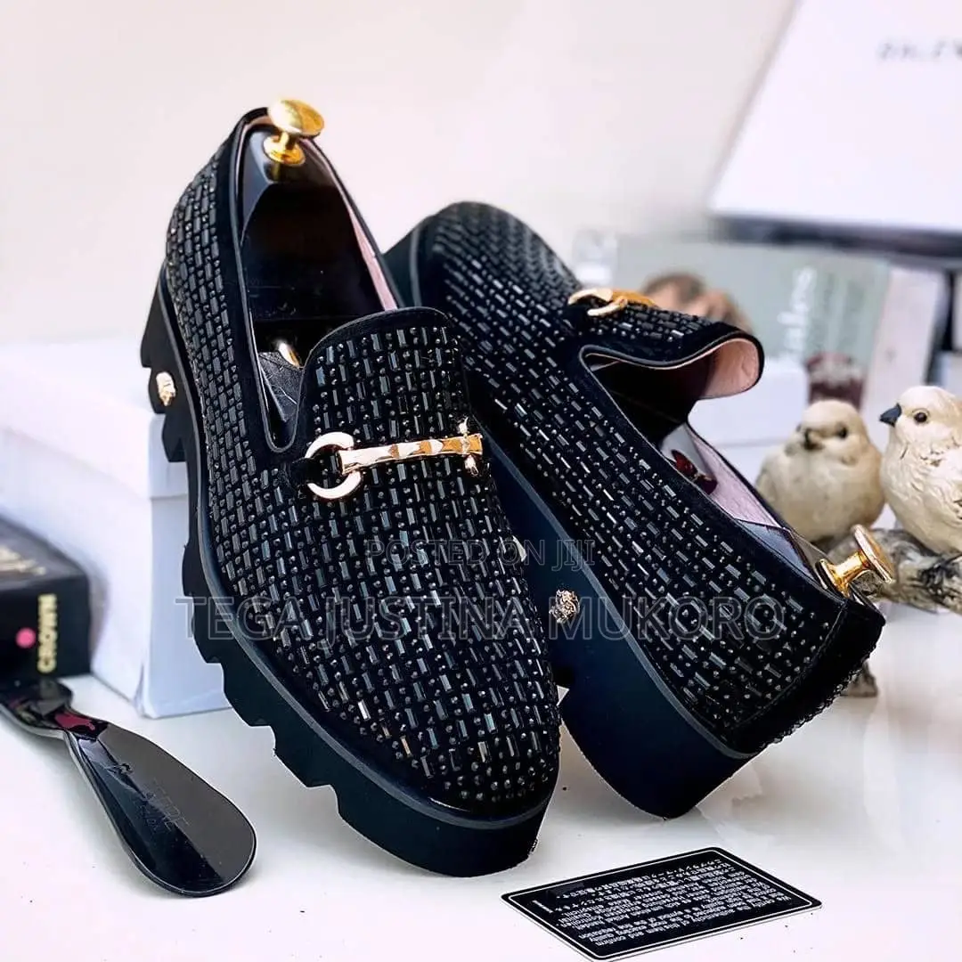 Stylish Design Versace Men's Flat Shoes
