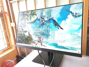 Hp Z24 24" Inch Ips 1080p FHD Edge to Edge Monitor.