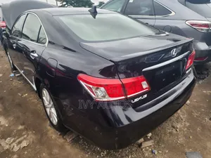 Lexus ES 350 2011 Black