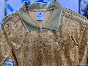 Real Madrid Gold Special Kit