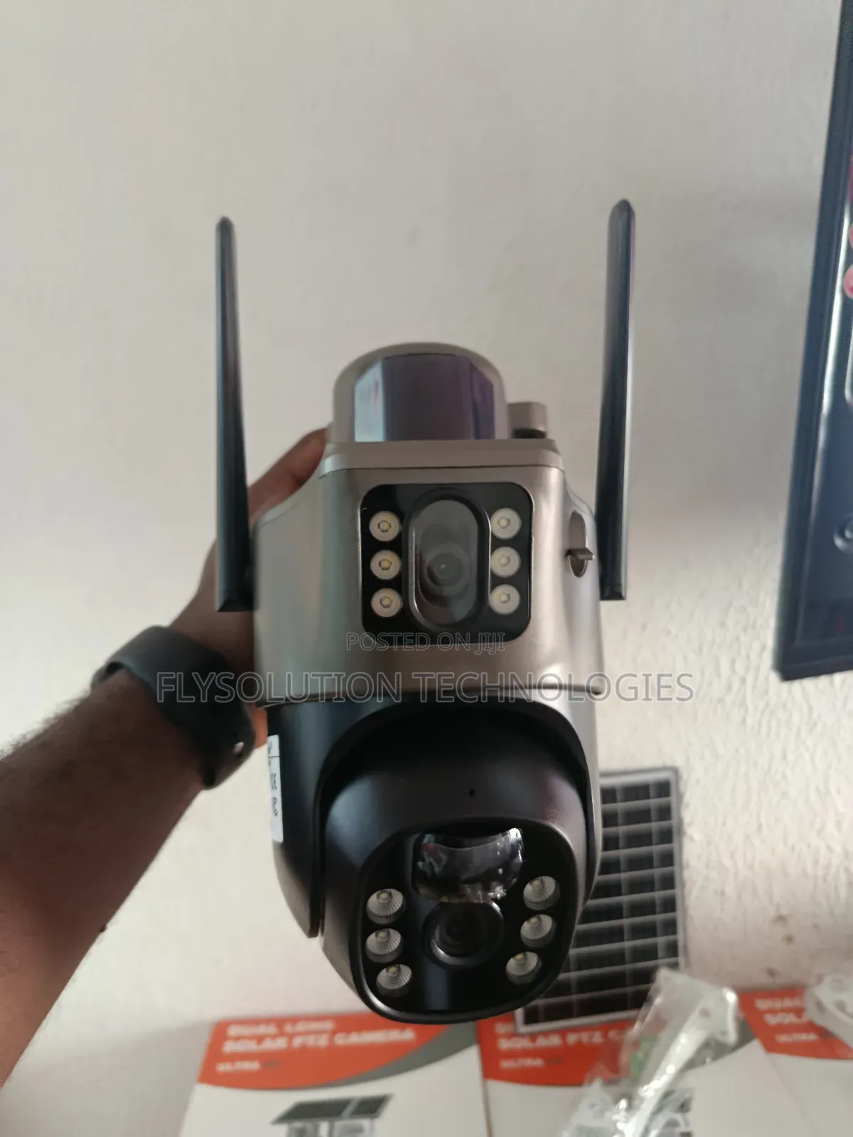 Eseecloud Dual Lens 4g Solar PTZ Camera