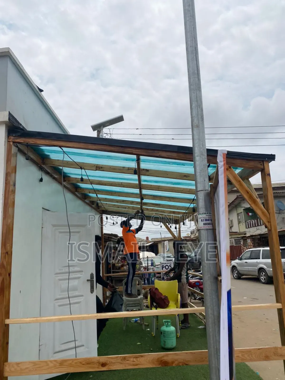 Transparent Fibre Sheets for Courtyards