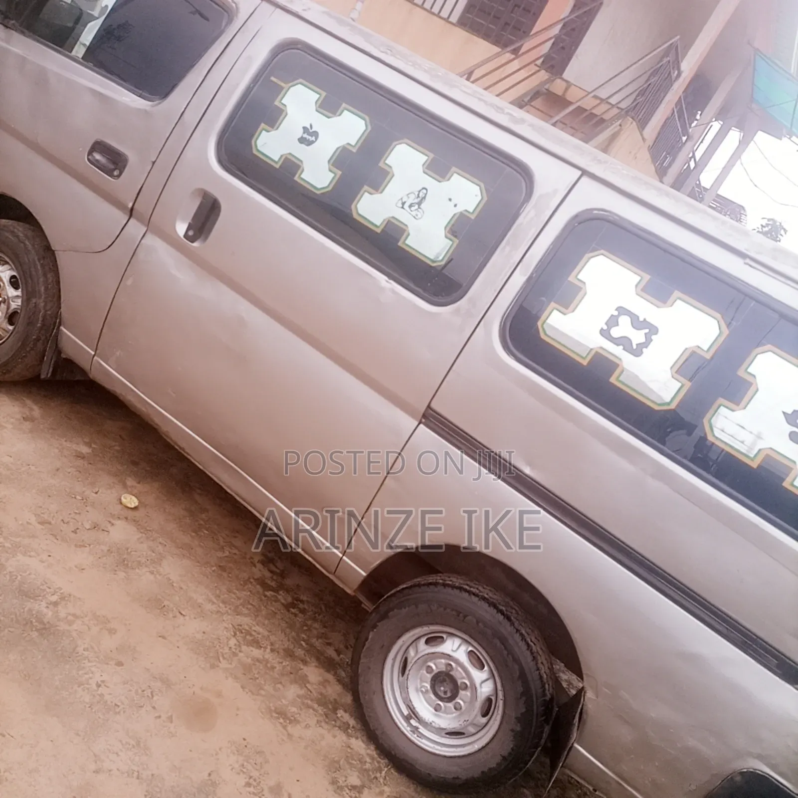 Nissan Caravan (Urvan) 2007 Grey