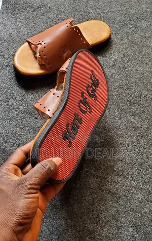 Brown Leather Stylish Men's Slippers 42