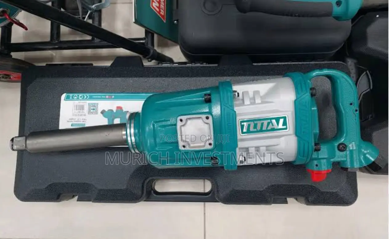 Total Heavy Duty 1” Air Impact Wrench