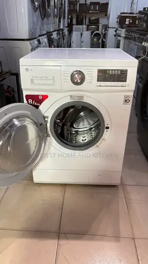 8/4 Lg Wash Rinse Spin and Dry German Technology Washing Machine
