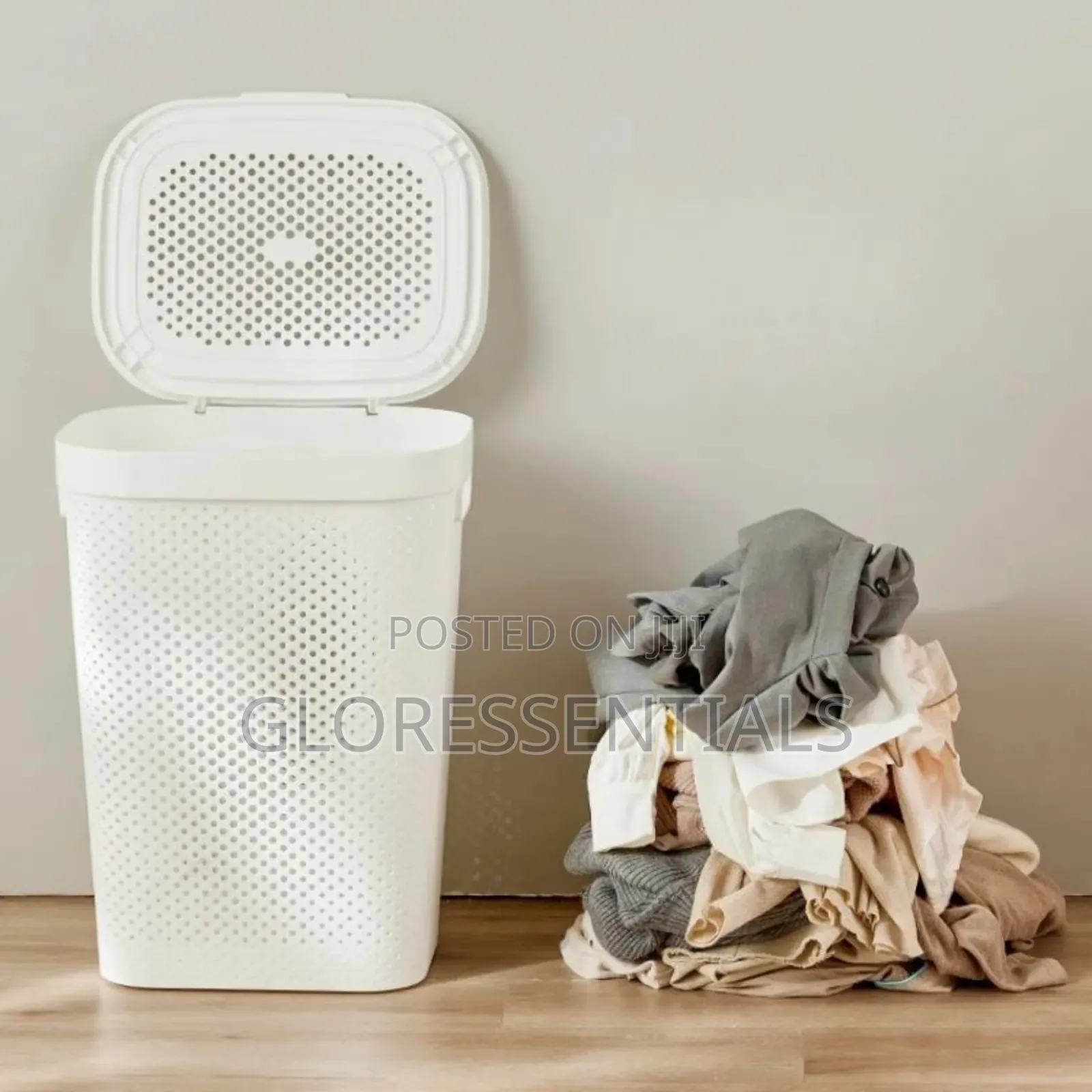 Laundry Basket With Cover