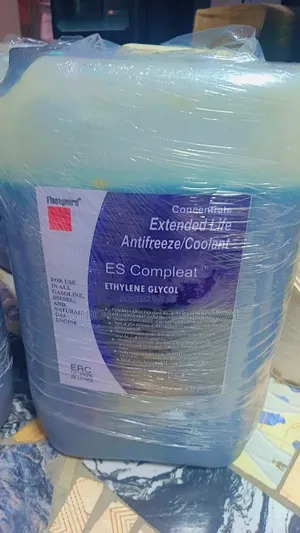 Fleetguard Concentrate Extended Life Antifreeze/Coolant (Es Compleat)