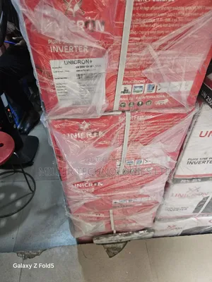 Unicron Solar Inverter 2kva 12v