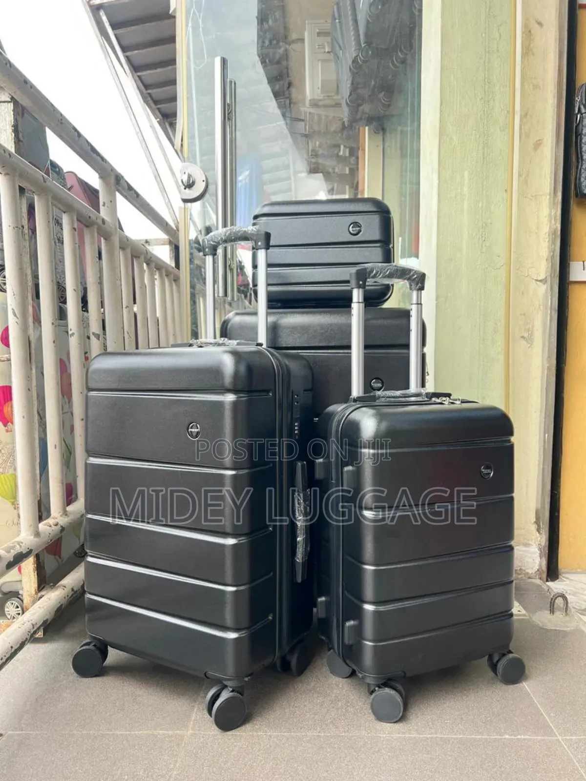 Rubber Luggage Box