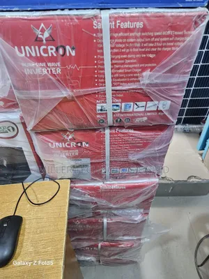 2.5kva 24v Pure Sine Wave Unicron Solar Inverter