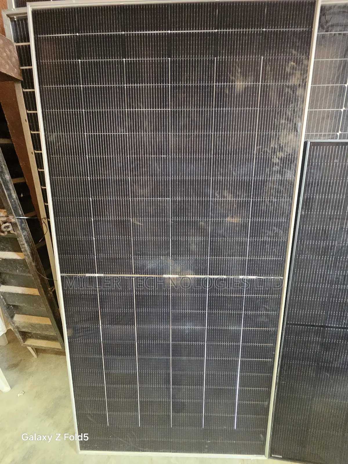 Jinko 680w Solar Panel