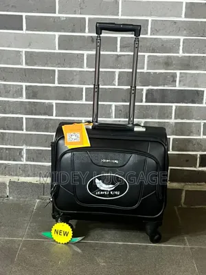 Leavekin Traveling Bag