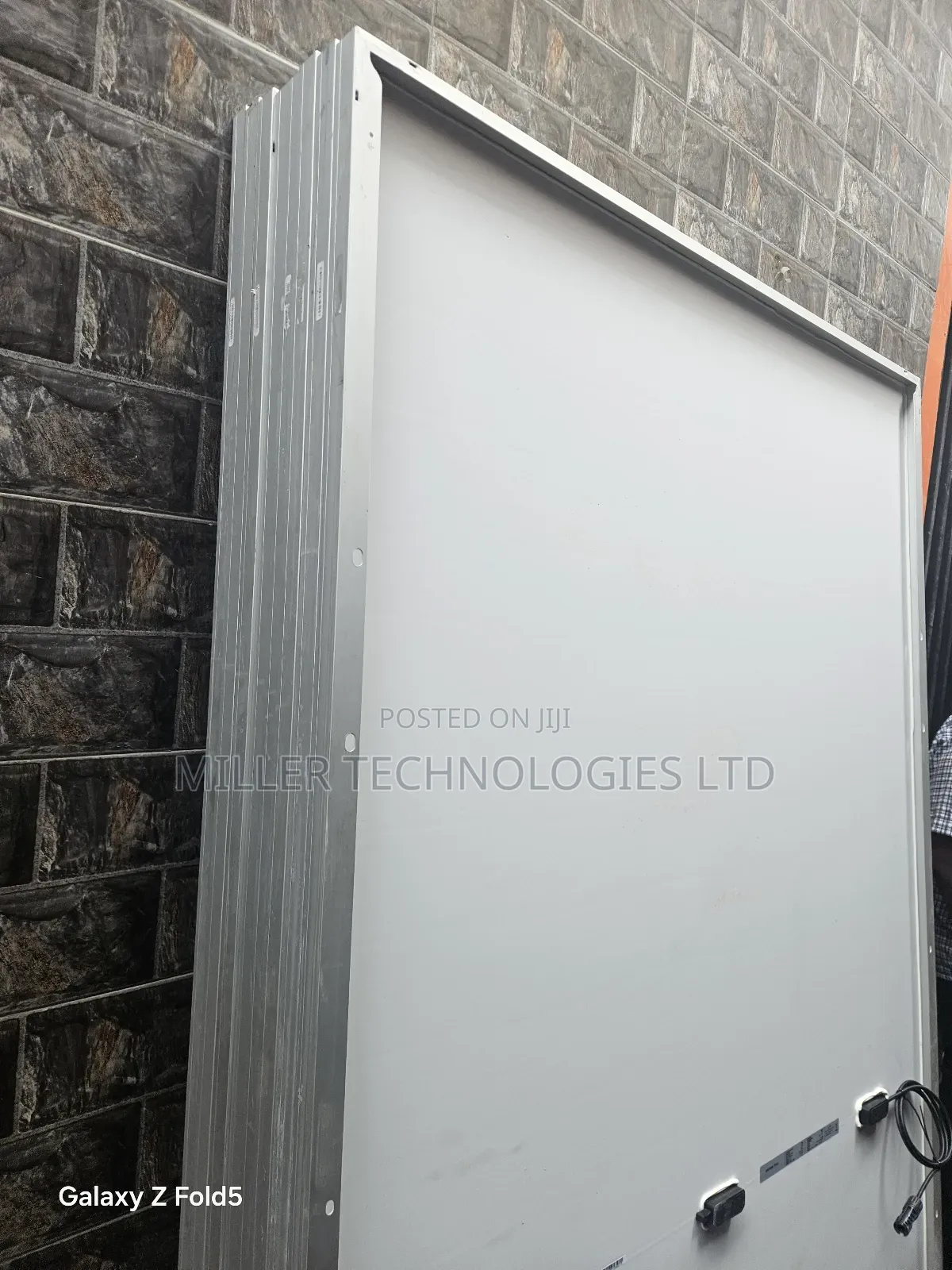 Brand New Jinko Solar Panel 570w