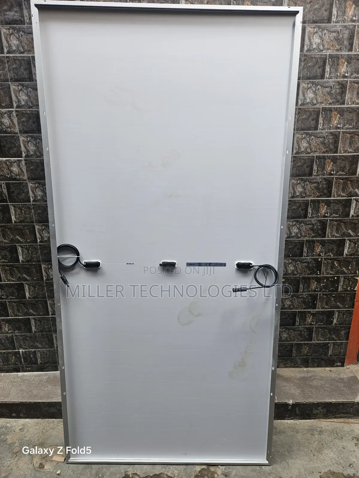 Brand New Jinko Solar Panel 570w