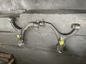 Jeep Commander Lower Arm
