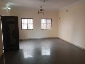 3bdrm Block of Flats in Wuye for rent