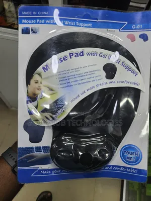 Mouse Pad With Wrist Support