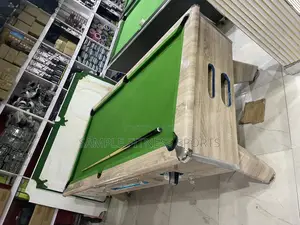 Shining 7ft Swiss Marble Top and Coin Operated Snooker Board