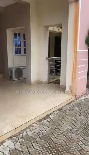 2bdrm Duplex in Wuye Abuja for sale