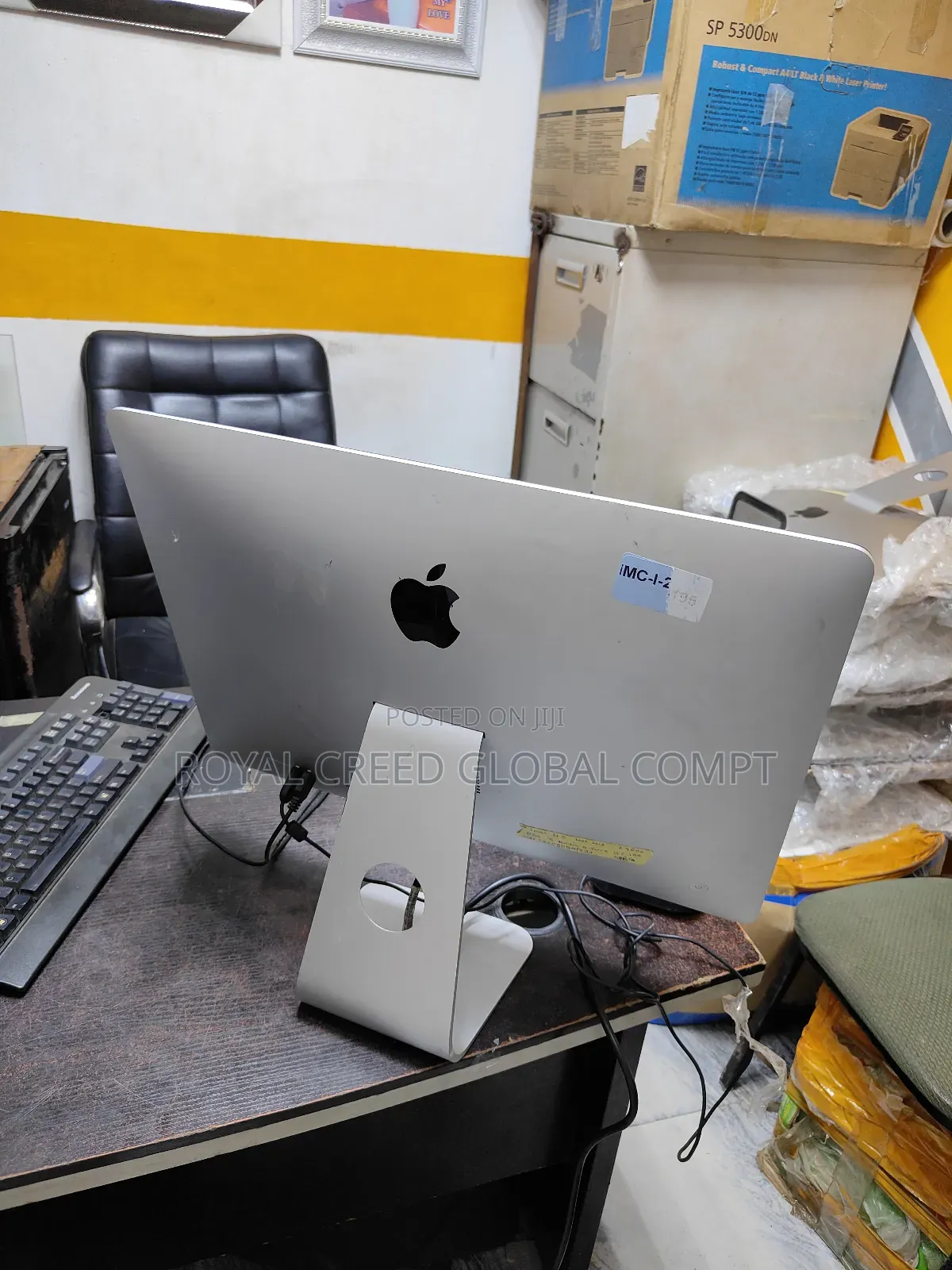 Desktop Computer Apple iMac 8GB Intel Core i5 HDD 1T