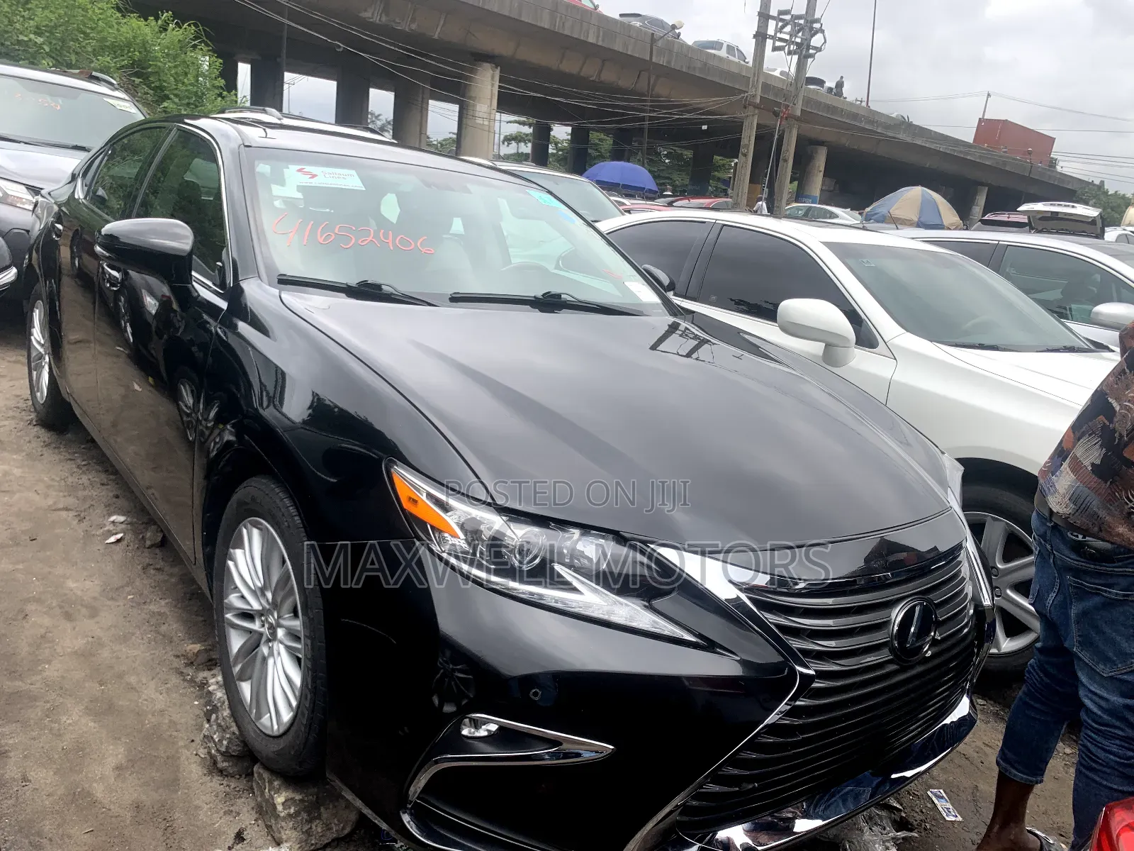 Lexus ES 2017 Brown