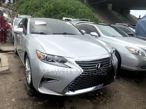 Lexus ES 350 FWD 2016 Silver