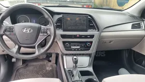 Hyundai Sonata ECO Sedan FWD (1.6L 4cyl 7A) 2017 Silver