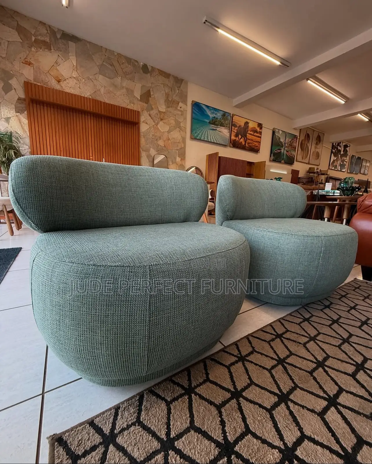 High Specious Amazing Single Sofas