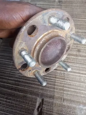 Back Hub Hyundai Sonata