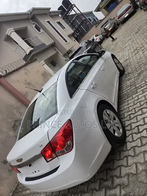 Chevrolet Cruze 1LT Auto 2013 White