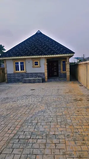 Furnished 2bdrm Block of Flats in Mowokekere, Ijede / Ikorodu for sale