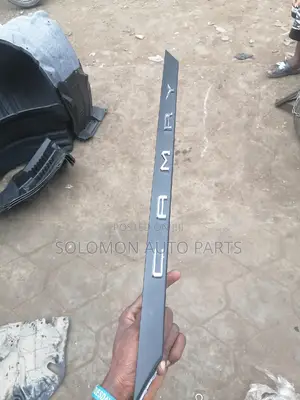 Boot Chrome Camry 2018 2020 2022