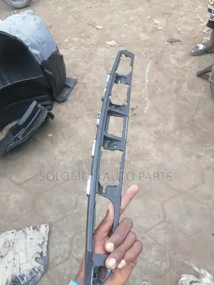 Boot Chrome Camry 2018 2020 2022