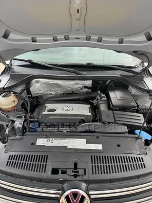 Volkswagen Tiguan 2012 Silver