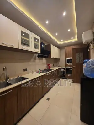 Luxury 3 Bed Terrace Duplex
