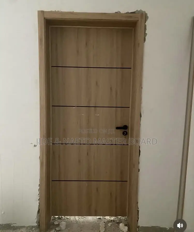 Flush/Wooden Doors