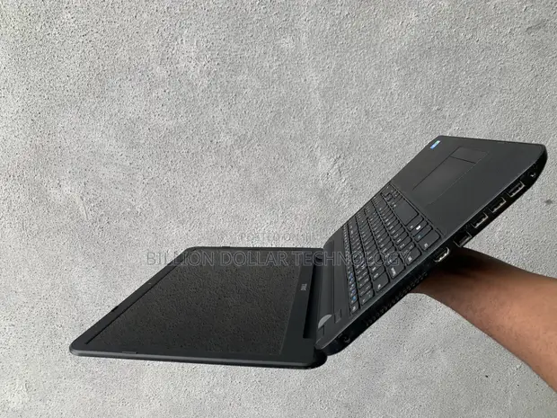 dell laptop inspiron 3521 ram