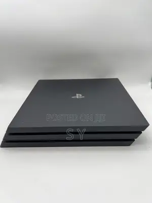 Ps4 Pro 1tb Console With 2 Controllers