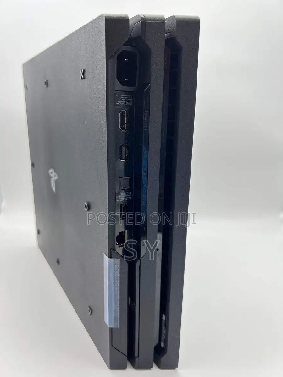 Ps4 Pro 1tb Console With 2 Controllers