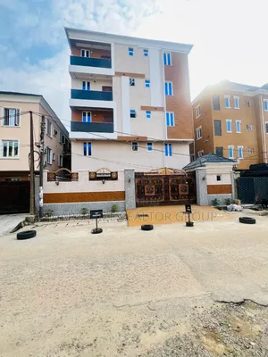 3bdrm Apartment in Yaba Lagos for sale