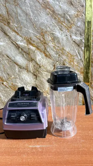 Aux 2200wtts Korean Used Commercial Blender