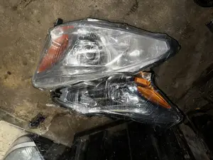 Set Headlamp Altima 2015