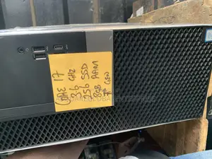 Desktop Computer Dell Optiplex 7050 8GB Intel Core I7 SSD 256GB