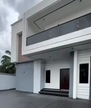 5bdrm Duplex in Ada George Port for sale