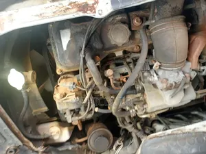 Toyota HiAce 1995 White