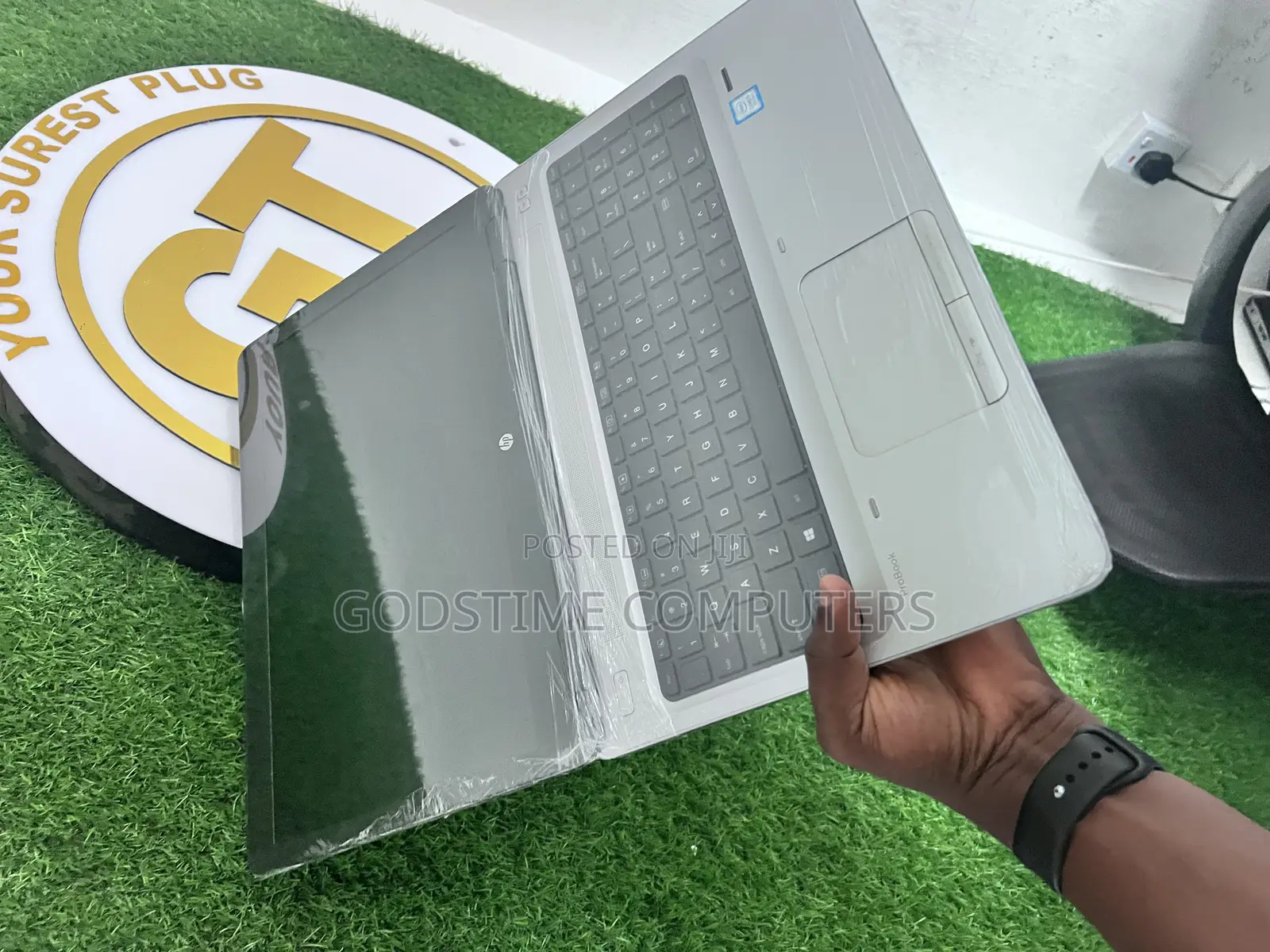 New Laptop HP 650 G3 8GB Intel Core i5 SSD 256GB